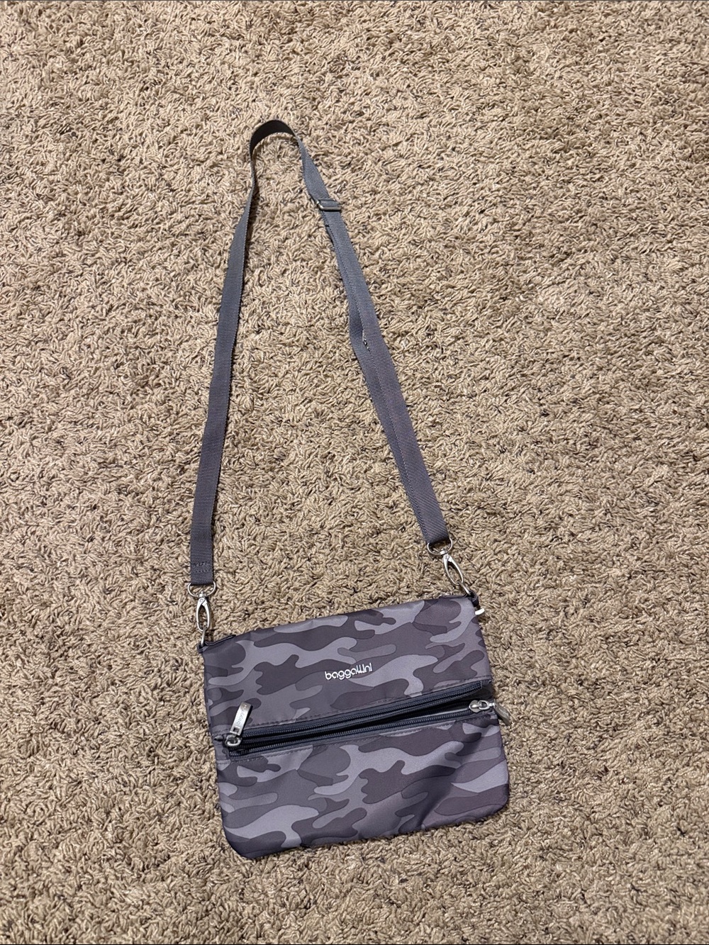 Baggallini Camouflage Crossbody Bag - Gray